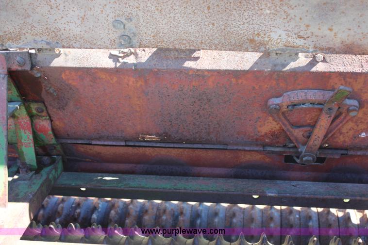 image for item H7000 Brillion seeder