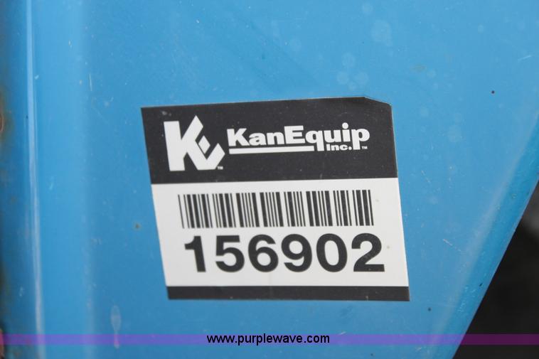 image for item H7346 1990 Ford 4630 tractor