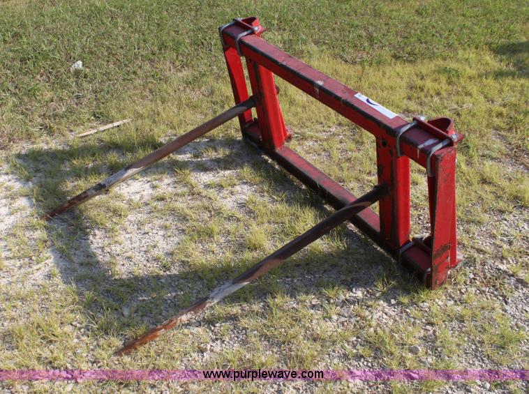 image for item H7347 Westendorf bale spear attachment