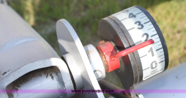 image for item H7348 Westendorf 360 traction action loader