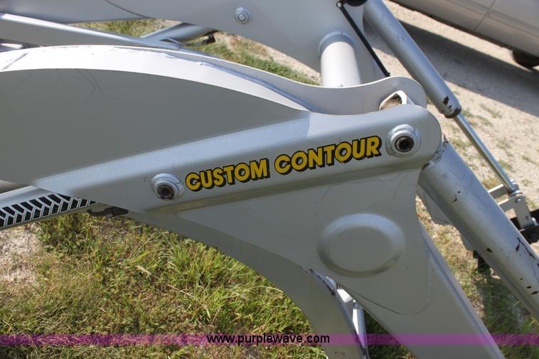 image for item H7348 Westendorf 360 traction action loader