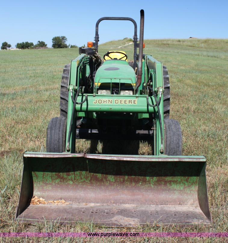 image for item H7352 1994 John Deere 5300 tractor