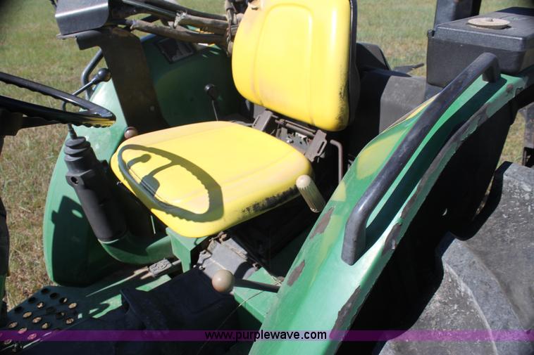 image for item H7352 1994 John Deere 5300 tractor