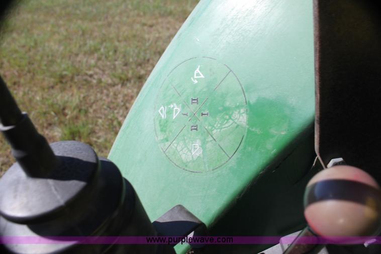 image for item H7352 1994 John Deere 5300 tractor