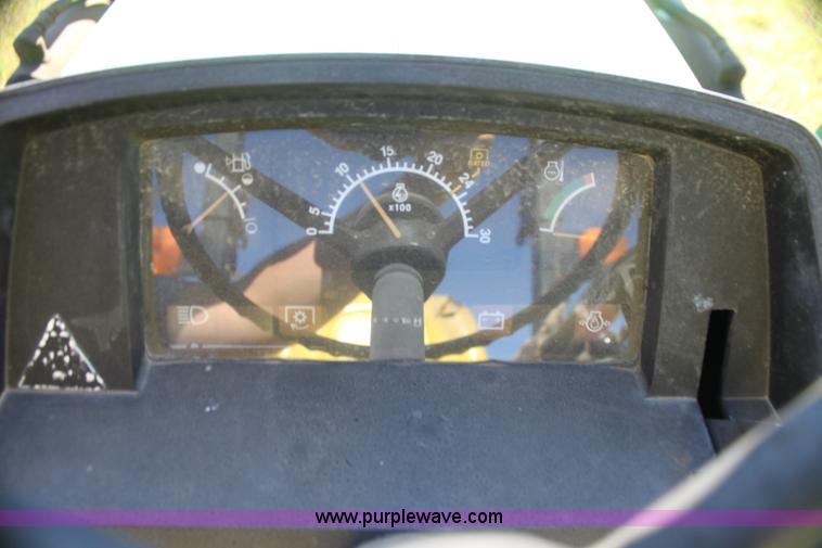 image for item H7352 1994 John Deere 5300 tractor