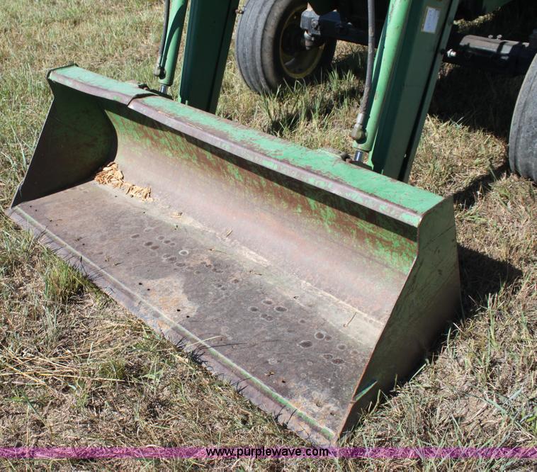 image for item H7352 1994 John Deere 5300 tractor