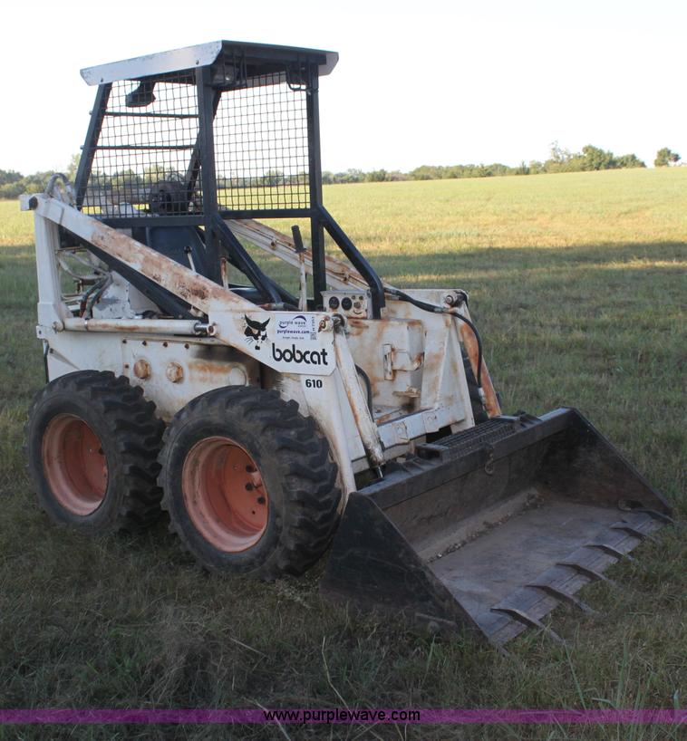 image for item H7353 Bobcat 610 skid steer