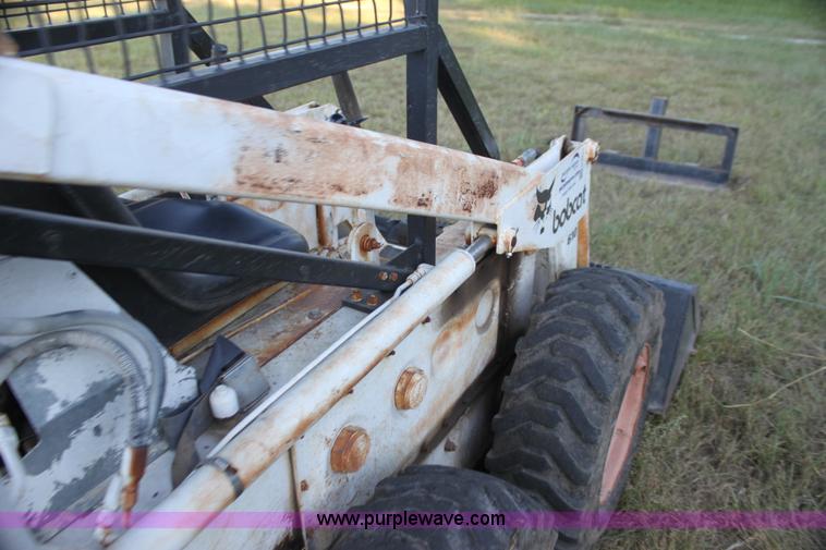 image for item H7353 Bobcat 610 skid steer