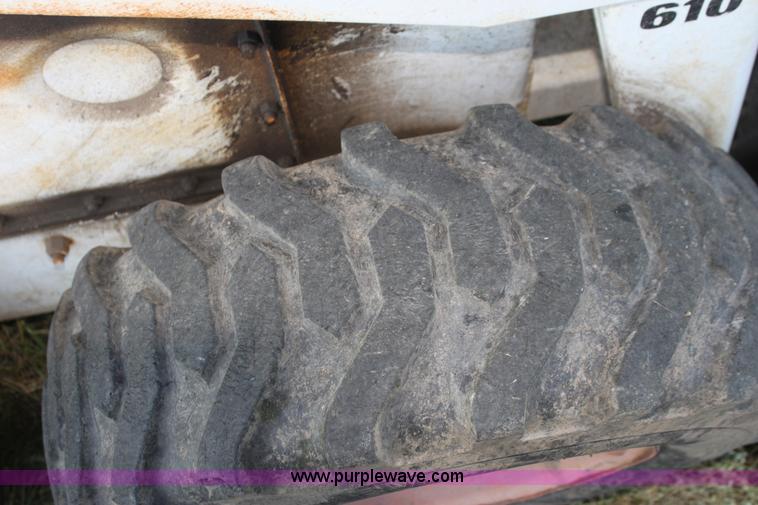 image for item H7353 Bobcat 610 skid steer