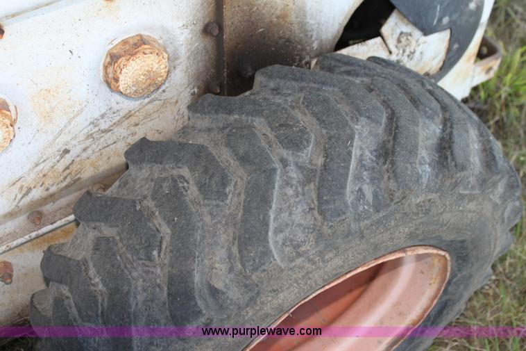 image for item H7353 Bobcat 610 skid steer