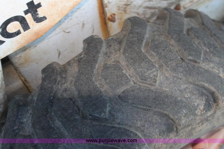 image for item H7353 Bobcat 610 skid steer