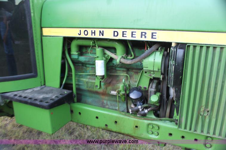 image for item H7354 1975 John Deere 4030 tractor