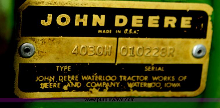 image for item H7354 1975 John Deere 4030 tractor