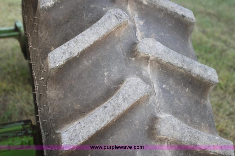 image for item H7354 1975 John Deere 4030 tractor