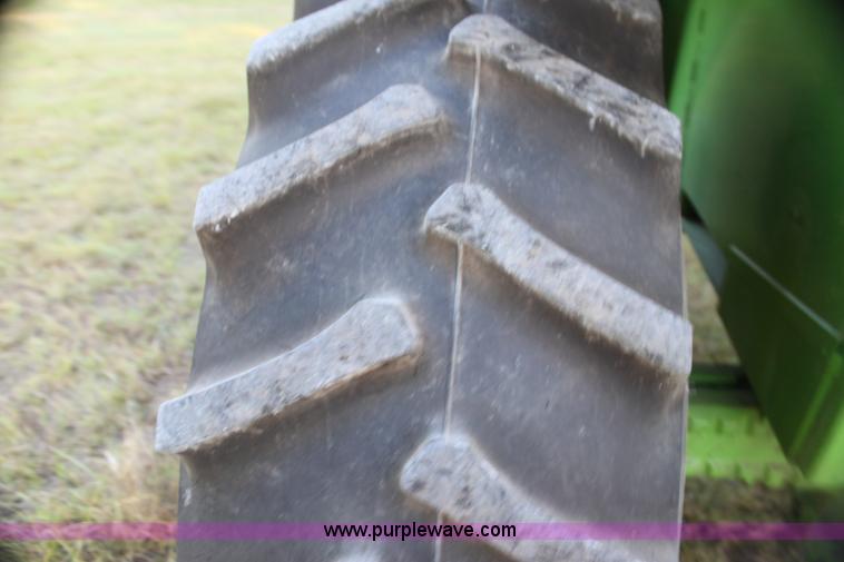 image for item H7354 1975 John Deere 4030 tractor