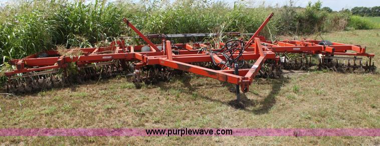 image for item H7366 Richardson 30' mulch treader picker
