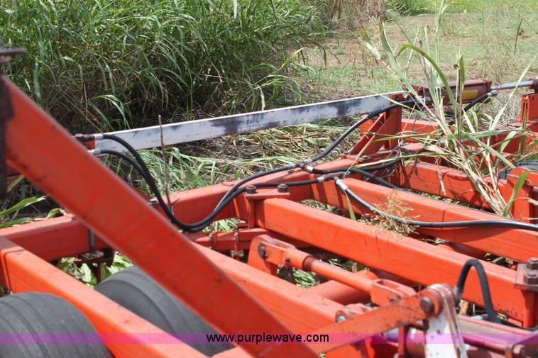 image for item H7366 Richardson 30' mulch treader picker