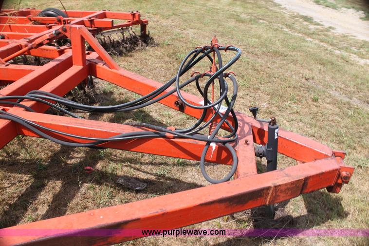 image for item H7366 Richardson 30' mulch treader picker