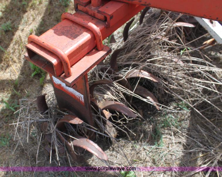 image for item H7366 Richardson 30' mulch treader picker