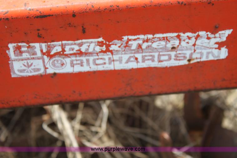 image for item H7366 Richardson 30' mulch treader picker