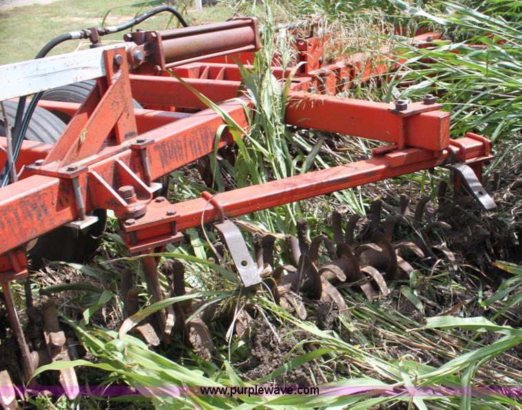 image for item H7366 Richardson 30' mulch treader picker