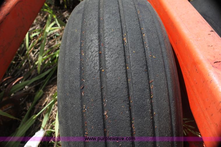 image for item H7366 Richardson 30' mulch treader picker