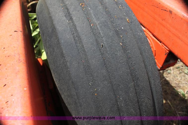 image for item H7366 Richardson 30' mulch treader picker