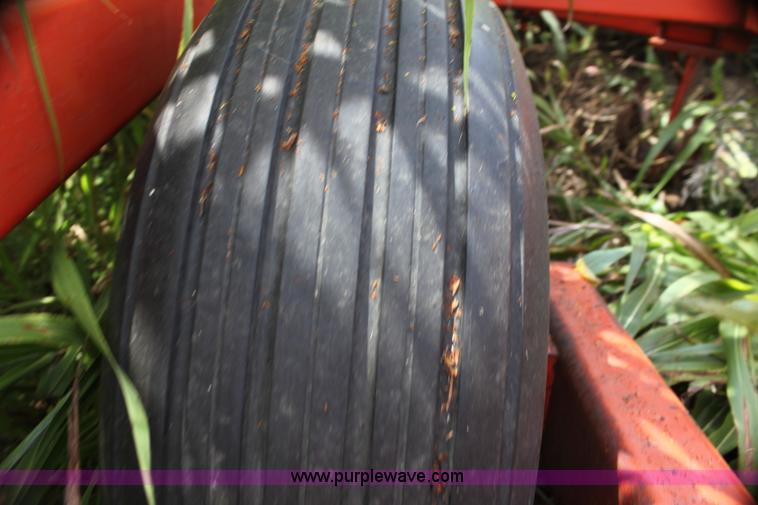 image for item H7366 Richardson 30' mulch treader picker