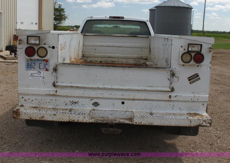 image for item H7373 1998 Chevrolet 3500 utility truck