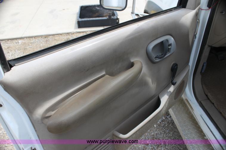 image for item H7373 1998 Chevrolet 3500 utility truck