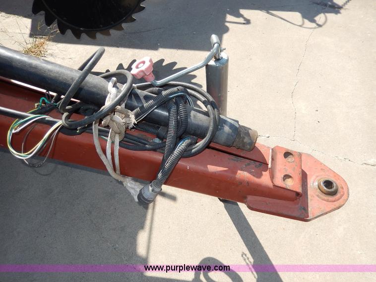 image for item H9749 Hesston 565A round baler