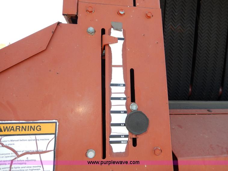 image for item H9749 Hesston 565A round baler