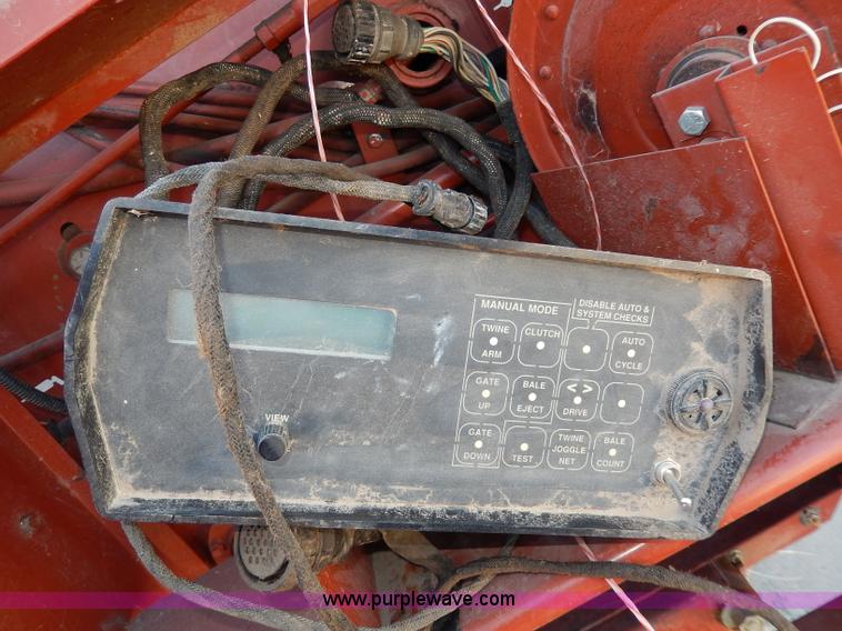 image for item H9749 Hesston 565A round baler