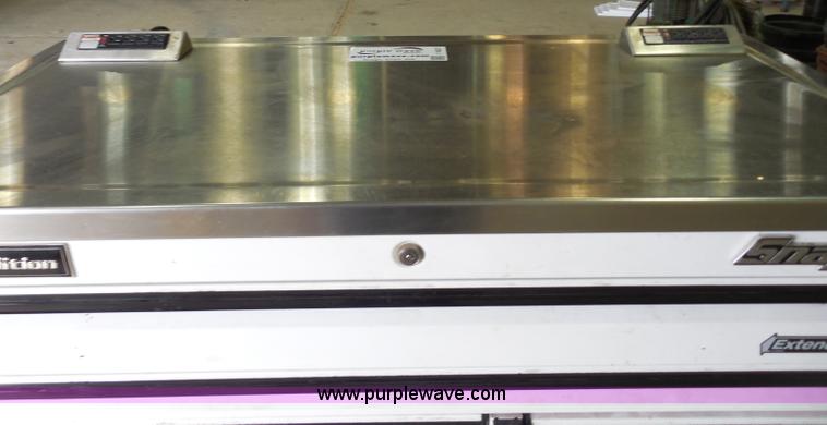 image for item I1437 Snap On Limited Edition toolbox and tools