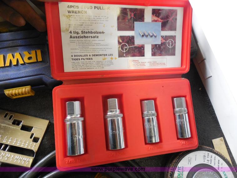 image for item I1437 Snap On Limited Edition toolbox and tools