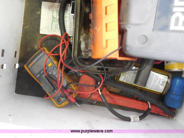 image for item I1437 Snap On Limited Edition toolbox and tools