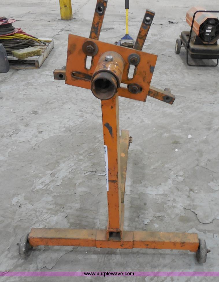 Allied 750 lbs engine stand in Pipestone, MN Item I1481 sold Purple Wave