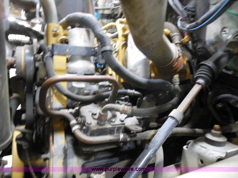 image for item I1490 1999 GMC C7500 service truck