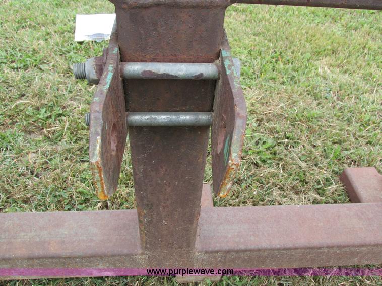 image for item I4245 Three point hay forks