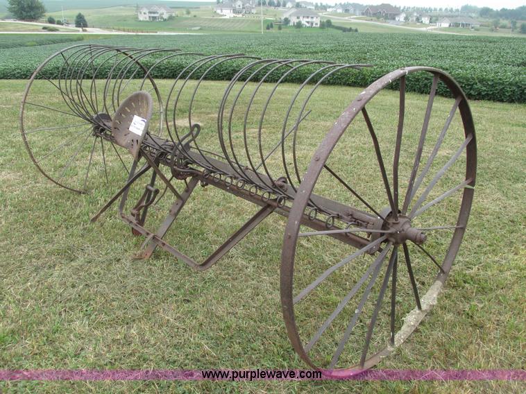 image for item I4246 Hay rake