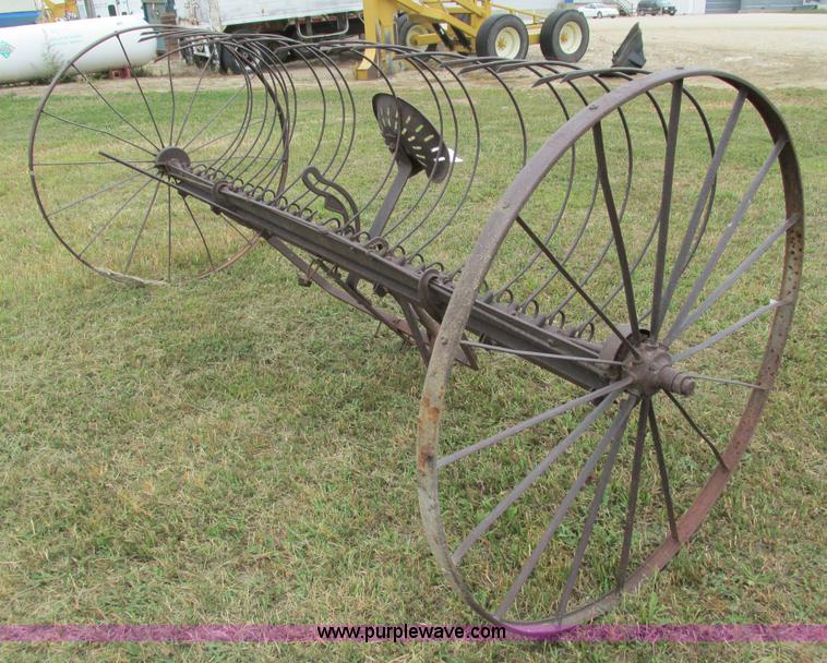 image for item I4246 Hay rake