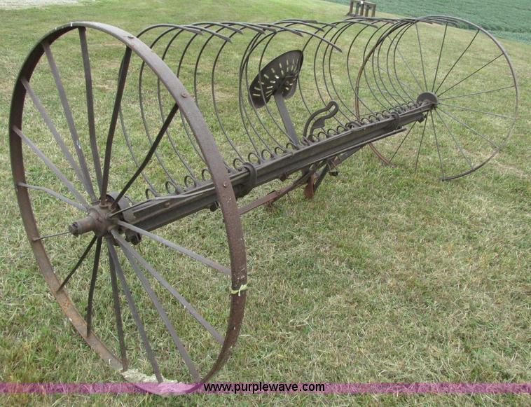 image for item I4246 Hay rake