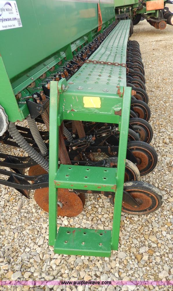 image for item I4298 Great Plains Solid Stand 20 drill