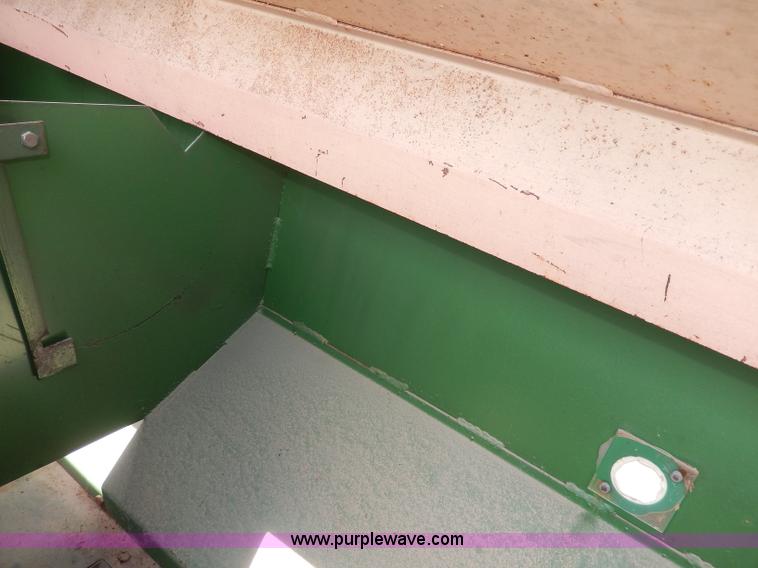 image for item I4331 Great Plains 450881-DDR 30' folding drill