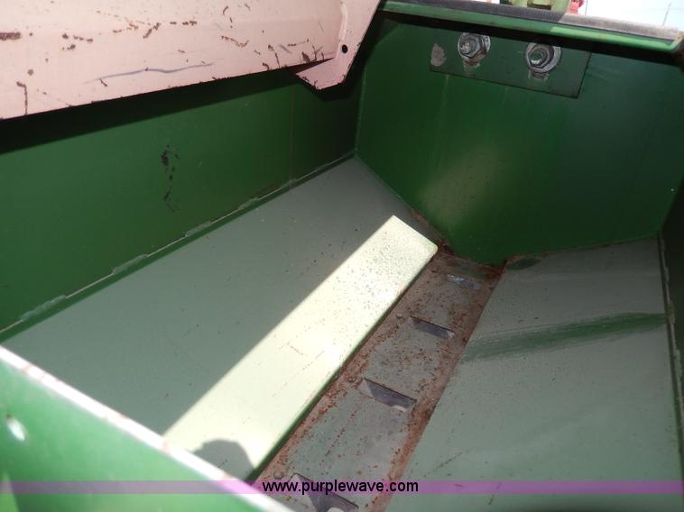 image for item I4331 Great Plains 450881-DDR 30' folding drill