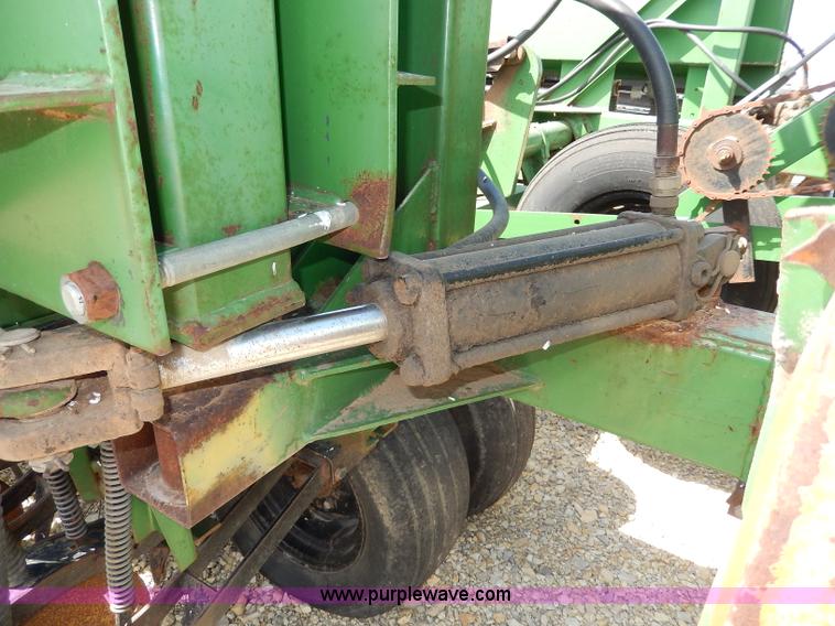 image for item I4331 Great Plains 450881-DDR 30' folding drill