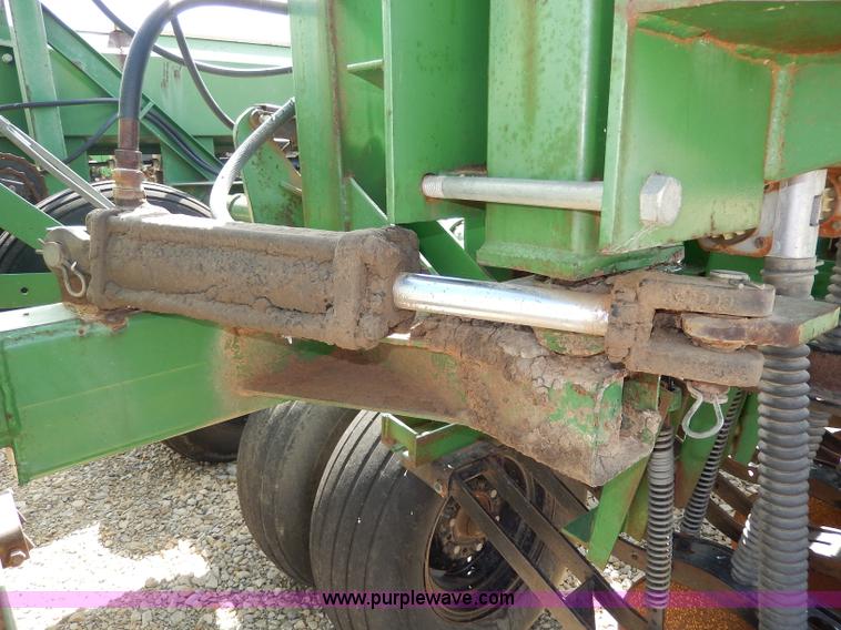 image for item I4331 Great Plains 450881-DDR 30' folding drill