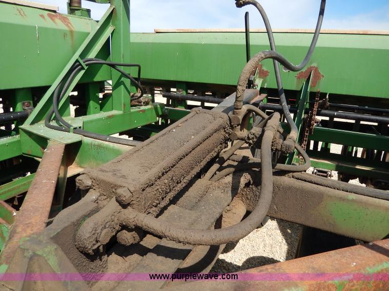 image for item I4331 Great Plains 450881-DDR 30' folding drill