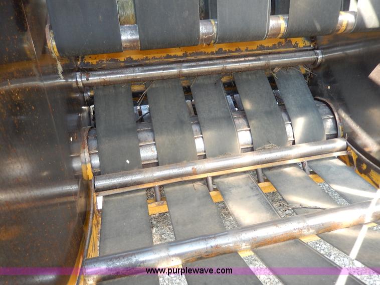 image for item I4363 Vermeer 605F round baler