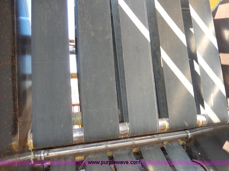 image for item I4363 Vermeer 605F round baler